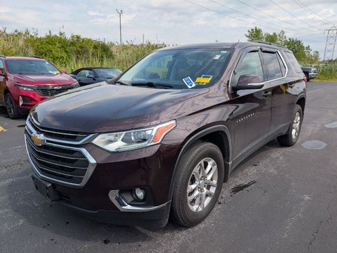Used 2021 Chevrolet Traverse LT AWD/4WD image 4