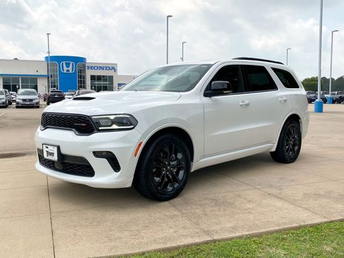 Used 2022 Dodge Durango GT RWD image 1