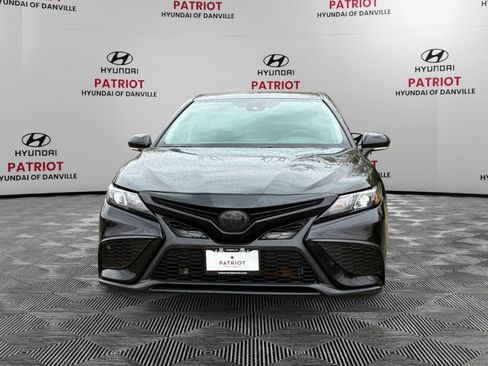 Used 2023 Toyota Camry SE w/ Convenience Package image 8