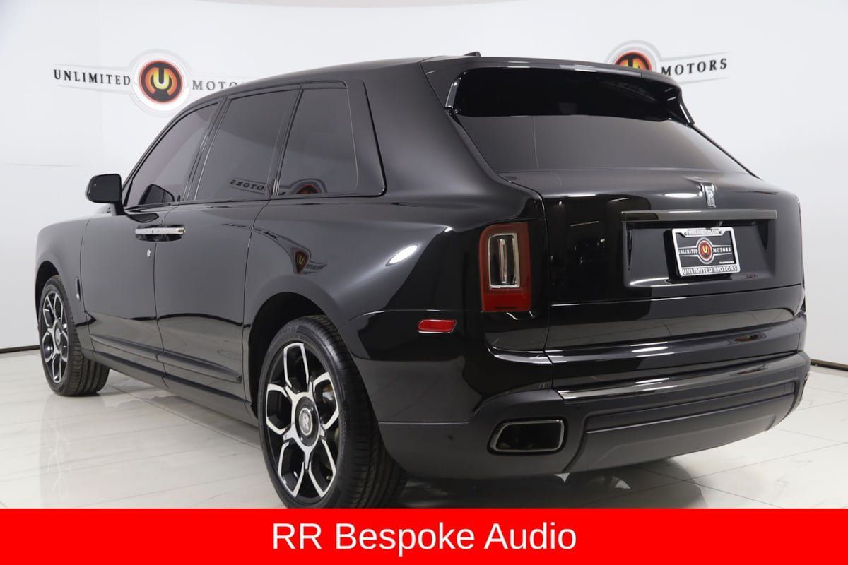 Used 2024 Rolls-Royce Cullinan Black Badge AWD/4WD image 4