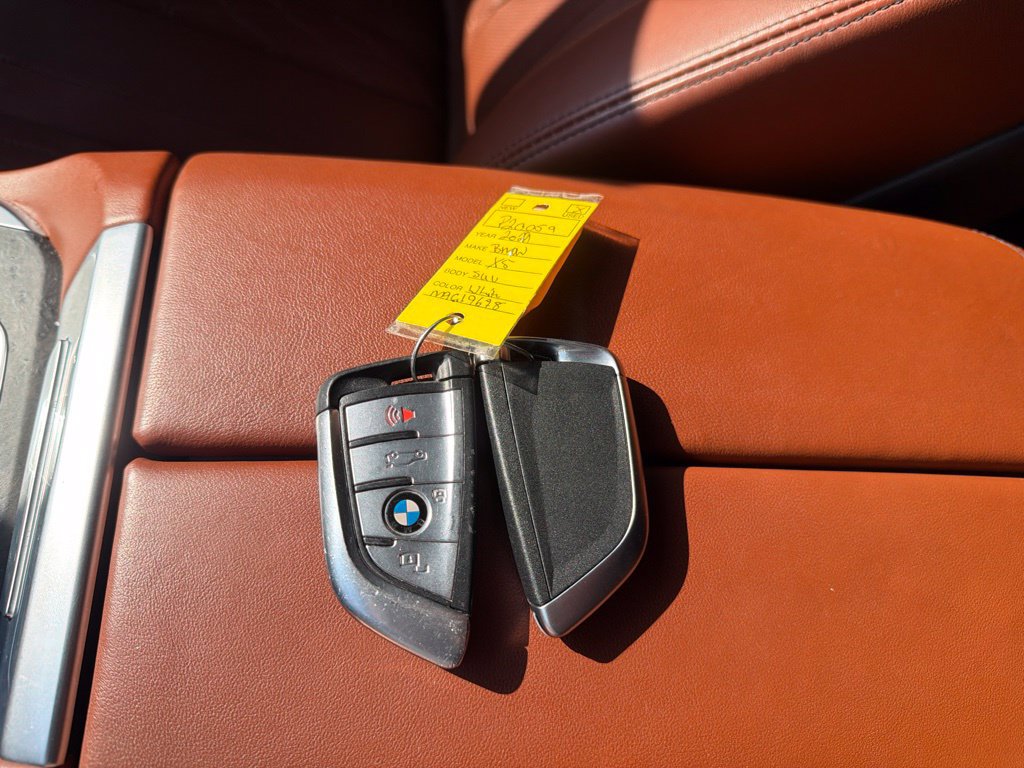 Used 2021 BMW X5 xDrive45e w/ M Sport Package AWD/4WD image 32