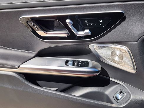 Certified 2024 Mercedes-Benz CLE 300 4MATIC Coupe image 23