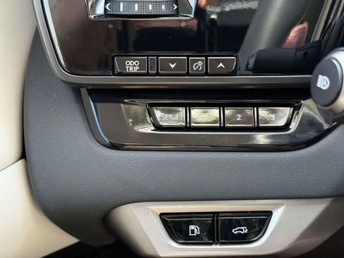 Used 2024 Lexus RX 350 Premium image 21