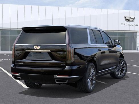 New 2026 Cadillac Escalade ESV Luxury image 4