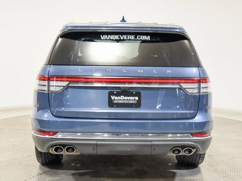 Used 2020 Lincoln Aviator Reserve w/ Equipment Group 202A image 10