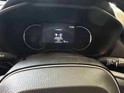 Used 2020 Toyota RAV4 Limited AWD/4WD image 8