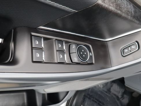 Used 2024 Ford F150 Lightning Flash AWD/4WD image 20