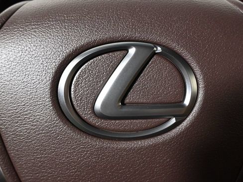 Used 2020 Lexus ES 350 Ultra Luxury w/ Accessory Package 2 FWD image 38