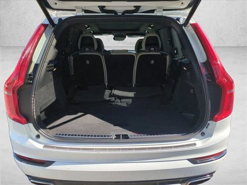 Used 2021 Volvo XC90 T6 R-Design w/ Advanced Package AWD/4WD image 6
