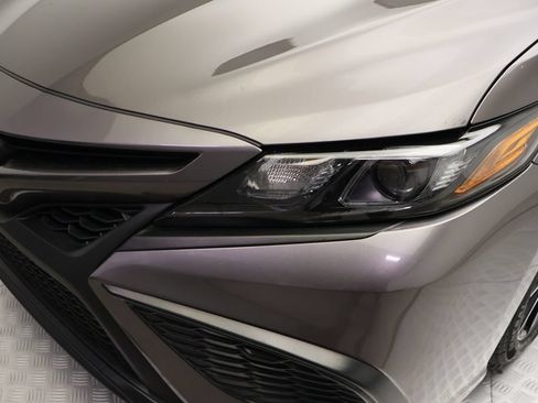 Used 2024 Toyota Camry SE w/ Convenience Package FWD image 3