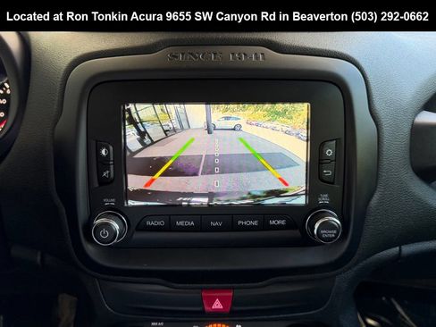 Used 2016 Jeep Renegade Trailhawk AWD/4WD image 23