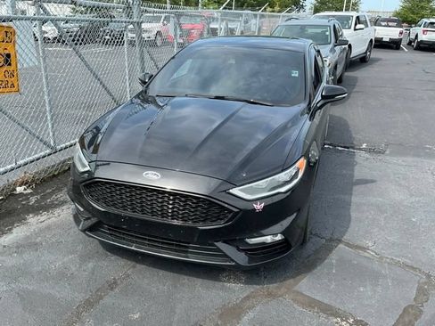 Used 2018 Ford Fusion Sport w/ Equipment Group 401A AWD/4WD image 3