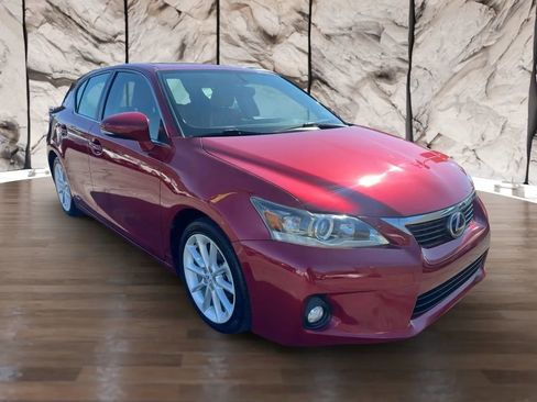 Used 2013 Lexus CT 200h image 8