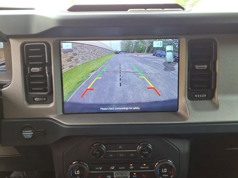 Used 2024 Ford Bronco Outer Banks AWD/4WD image 25