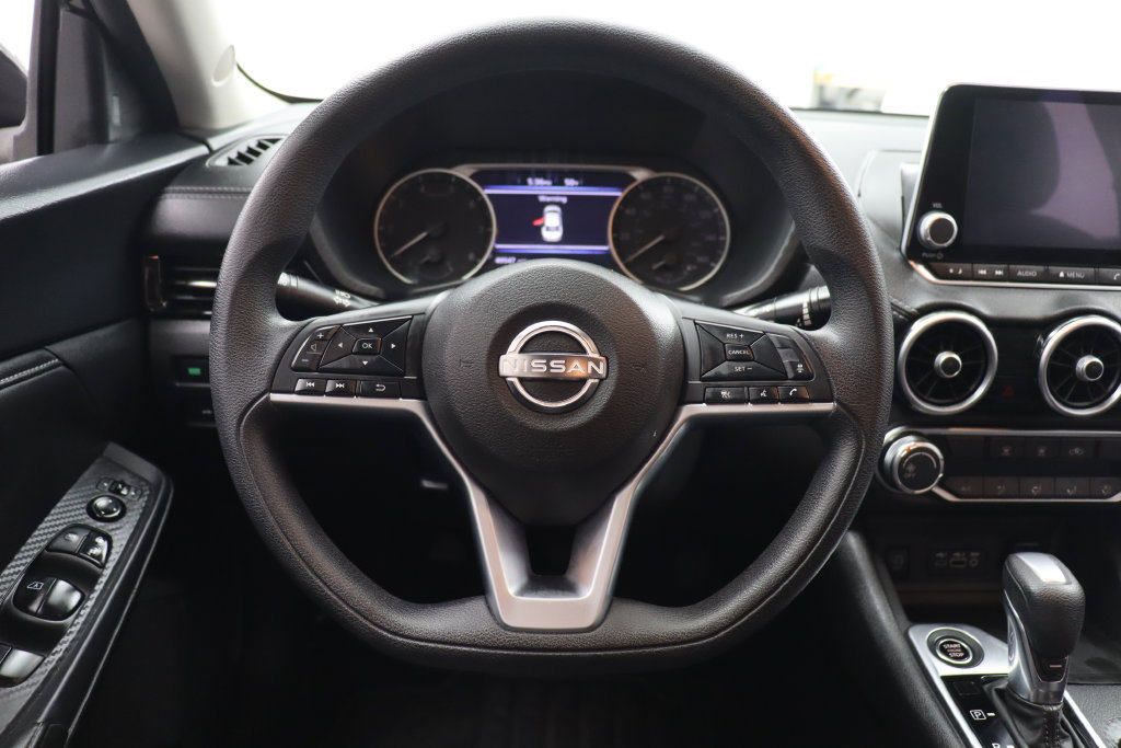 Used 2024 Nissan Sentra SV FWD image 13