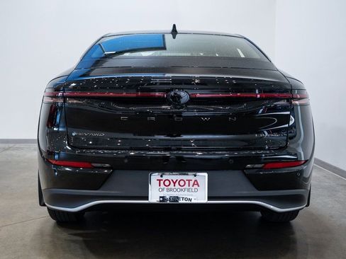 New 2026 Toyota Crown Nightshade image 6