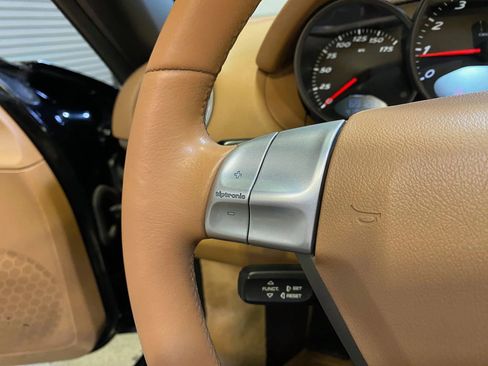 Used 2006 Porsche Boxster image 22