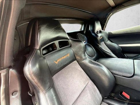 Used 2005 Dodge Viper SRT-10 w/ Copperhead Edition Group RWD image 25