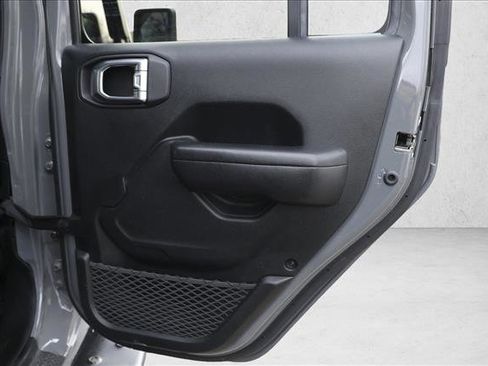 Used 2020 Jeep Wrangler Unlimited Sport image 26