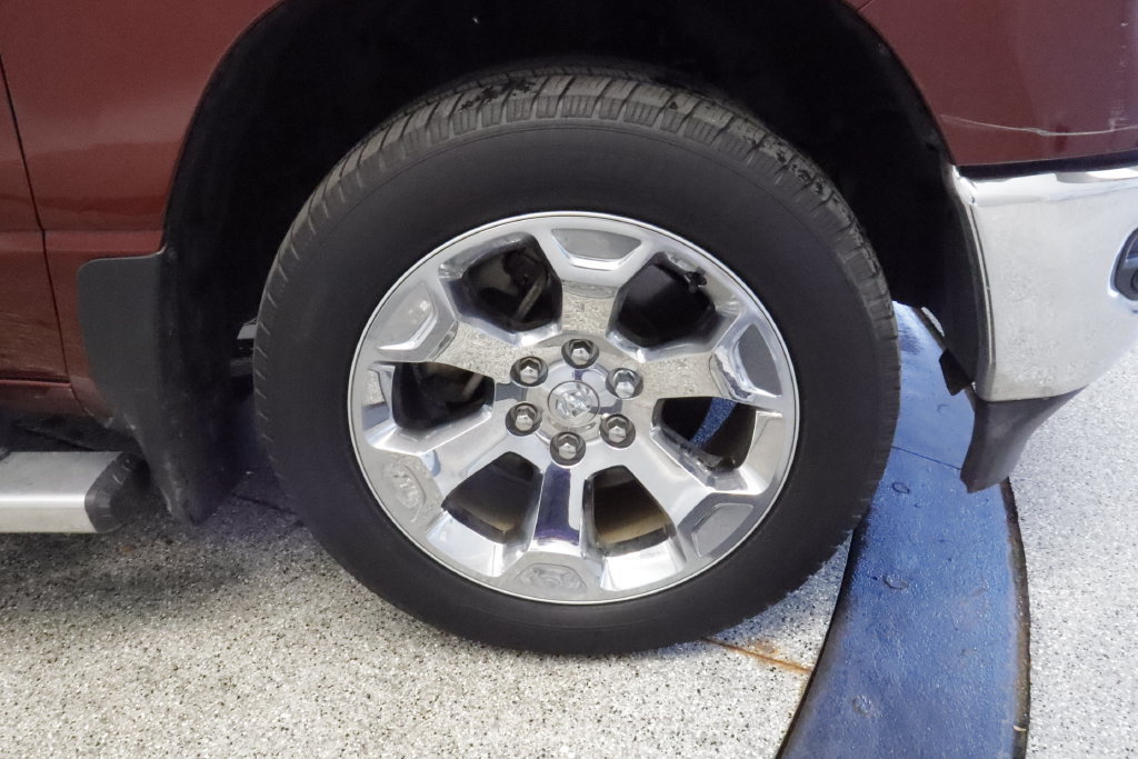 Used 2019 RAM 1500 Big Horn AWD/4WD image 14