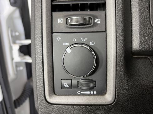 Used 2022 RAM 1500 Tradesman AWD/4WD image 28