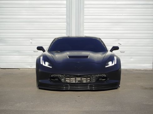 Used 2016 Chevrolet Corvette Stingray Coupe w/ 2LT Preferred Equipment Group RWD image 10