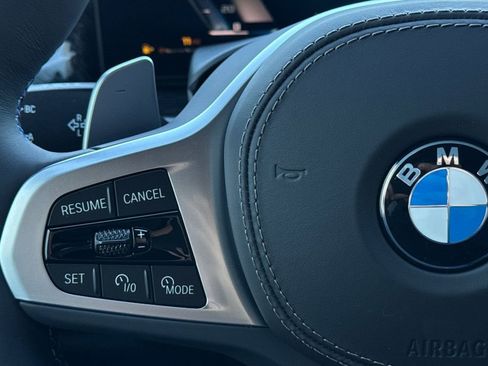 New 2026 BMW X7 M60i w/ Executive Package image 28