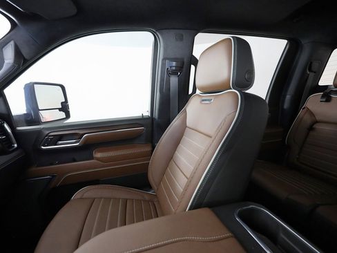 Used 2024 GMC Sierra 2500 Denali Ultimate image 54