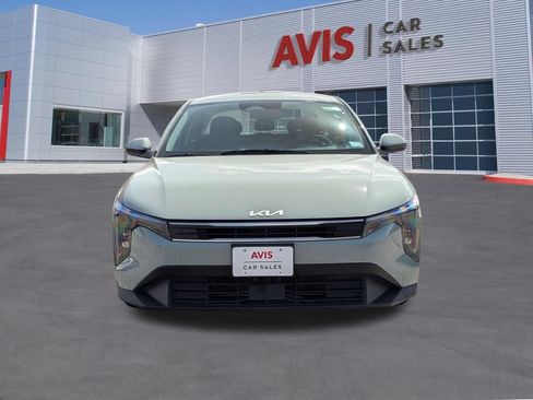 Used 2025 Kia K4 FWD image 10