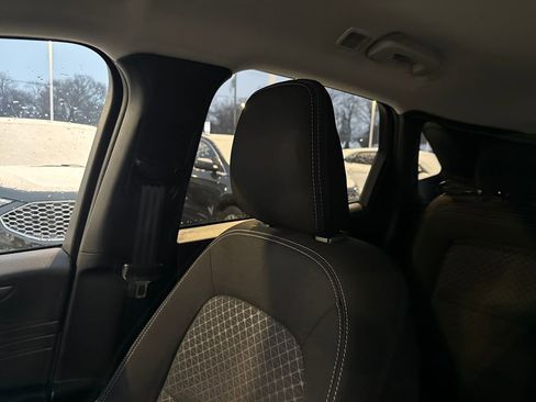 Used 2025 Ford Escape Active image 30