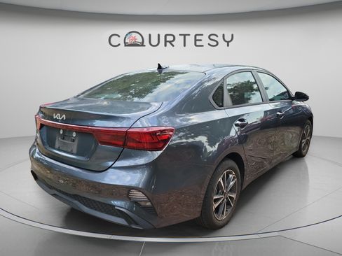 Certified 2024 Kia Forte LXS w/ LXS Technology Package FWD image 21