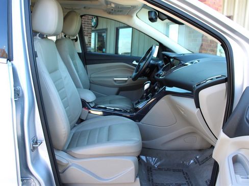 Used 2014 Ford Escape Titanium image 16