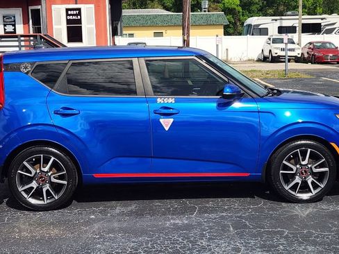 Used 2020 Kia Soul GT-Line Turbo FWD image 7