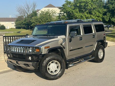 Used 2003 HUMMER H2 Luxury w/ Preferred Equipment Group image 23