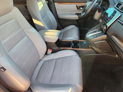 Used 2021 Honda CR-V Touring image 14