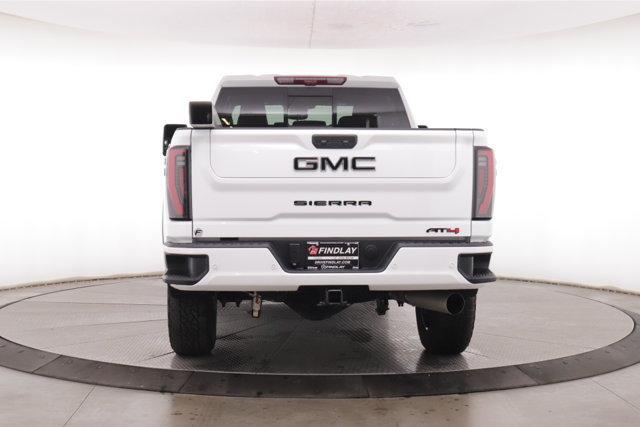 Used 2025 GMC Sierra 3500 AT4 w/ AT4 Premium Plus Package AWD/4WD image 11