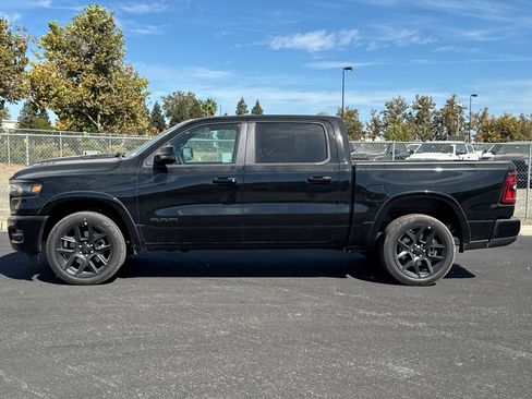 New 2026 RAM 1500 Laramie w/ Night Edition AWD/4WD image 6