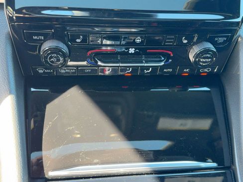 New 2025 Jeep Grand Cherokee Laredo image 25