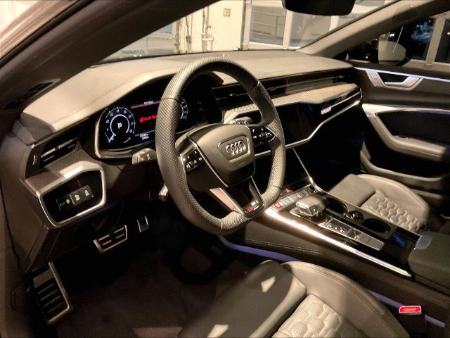 Used 2023 Audi RS 7 Sportback w/ Carbon Optic Package AWD/4WD image 4