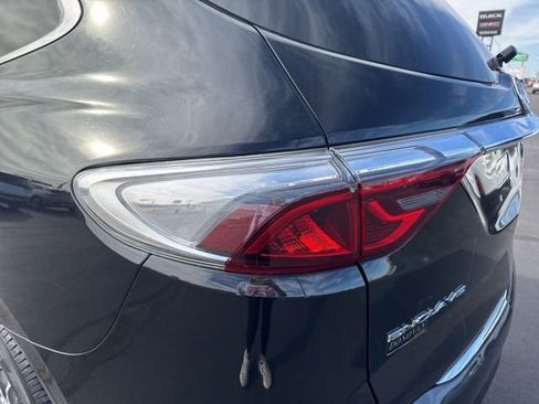 Used 2024 Buick Enclave Premium image 25