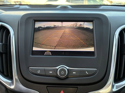 Used 2020 Chevrolet Equinox LT image 7