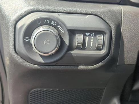 Used 2022 Jeep Wrangler Unlimited Rubicon w/ Dual Top Group image 14