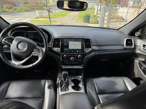 Certified 2021 Jeep Grand Cherokee Limited image 11