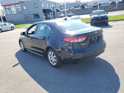 Used 2024 Toyota Corolla LE image 3