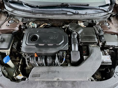 Used 2017 Hyundai Sonata SE FWD image 29