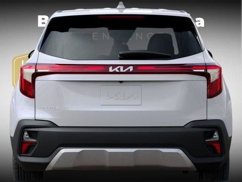 New 2026 Kia Seltos LX FWD image 13