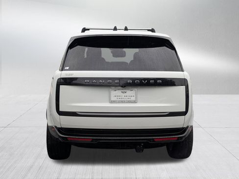 Used 2025 Land Rover Range Rover Long Wheelbase SE AWD/4WD image 4