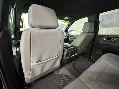 Certified 2024 Chevrolet Silverado 1500 LTZ w/ Technology Package image 25