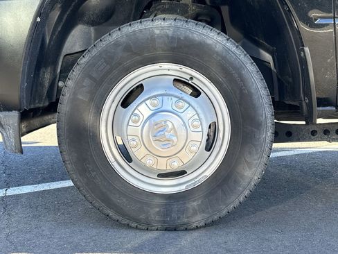 Used 2022 RAM 3500 Tradesman image 15