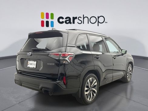 Used 2025 Subaru Forester Touring image 5